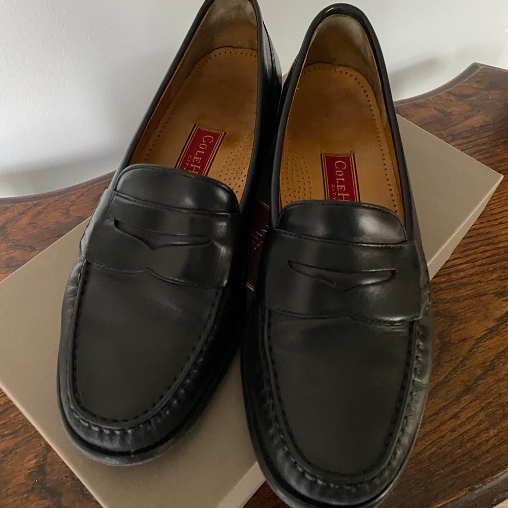 Cole Haan. Charles Loafers. Size 10M